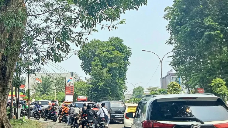 Isu Pertalite Diduga Picu Kendaraan Mogok, Pengendara Bengkulu Mulai Khawatir