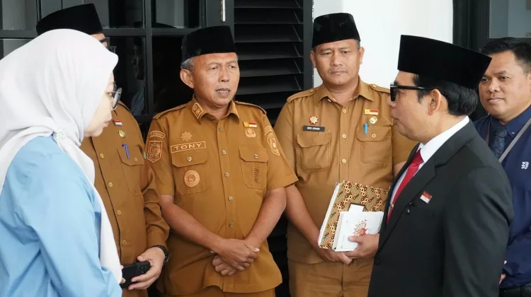 Pemkot Bengkulu dan OJK Bahas Penguatan BPRS Fadilah