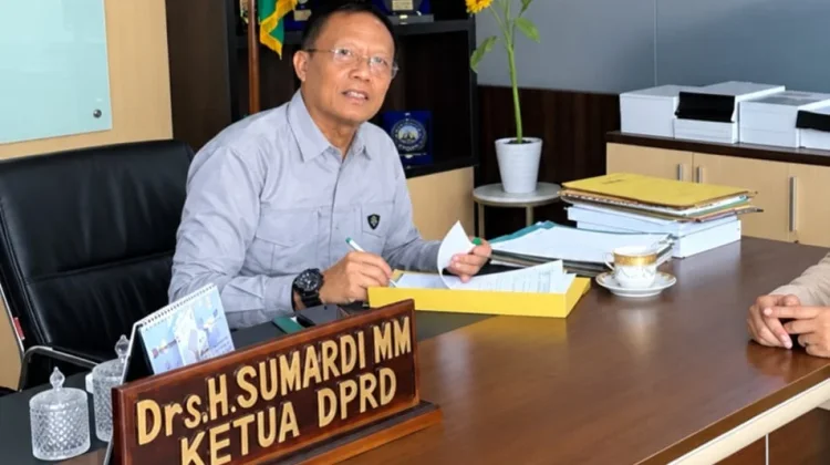 Ketua DPRD Bengkulu Minta Ada Kompensasi jika BBM Terbukti Bermasalah