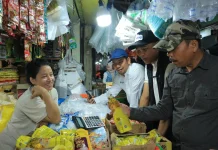 BULOG Sidak Pasar Serentak, Stok Pangan di-Bengkulu Aman