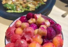 Es Buah Jadi Menu Favorit saat Berbuka Puasa