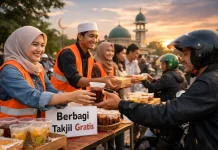 Tumbuhkan Kepedulian Sosial dengan Berbagi Takjil di Bulan Ramadan