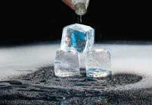 Rahasia Pedagang: agar Es Batu Tahan Lama Pakai Garam