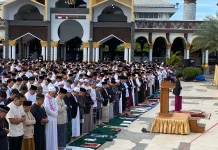 Sempat Diguyur Hujan, Salat Id di Baitul Izzah Berlangsung Penuh Khidmat