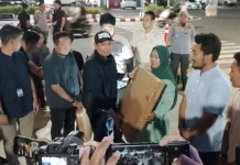 Pemkot Bengkulu Salurkan 50 Unit Meja Portable Bantu UMKM