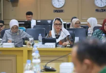 Destita Ungkap Data Bansos Banyak Tak Sesuai Fakta Lapangan dalam RDP Kemensos