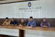 Stok BMHP Terhambat, RSUD M. Yunus Jemput Pakai Ambulans