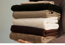 Corduroy, Bahan ‘Jadul’ yang Kini Jadi Tren Fashion Kekinian