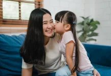 Bukan Sekadar Ibu Rumah Tangga, Ini Alasan Sosok Ibu Jadi Kartini Masa Kini