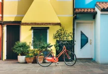 Tips Memilih Warna Cat Rumah yang Estetik dan Nyaman Dipandang