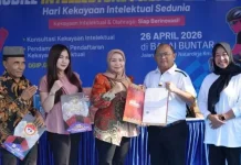 Kemenkum Bengkulu Buka Mobile IP Clinic, Serahkan Sertifikat K