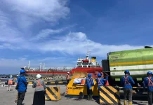 PTP Nonpetikemas Bengkulu Perdana Operasikan Layanan Drop Tank untuk Curah Cair