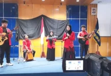 Teater Besurek Unib Juara Satu Musikalisasi Puisi Nasional