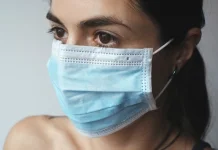 Pentingnya Menggunakan Masker saat Beraktivitas di Luar Rumah