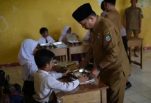 Wabup Seluma Launching Perdana Program MBG di Kelurahan Babatan