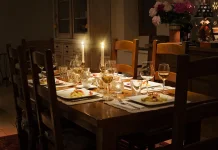 Mengadakan Makan Malam Bersama Keluarga untuk Mempererat Hubungan di Rumah