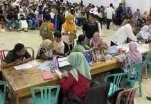 Terkendala Kartu Keluarga, Wali Murid  Datangi Dikbud Provinsi