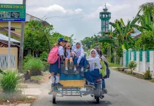 Tips Cerdas Membeli Perlengkapan Sekolah agar Hemat dan Berkualitas