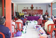 Kemensos Salurkan 140 Paket Bantuan di Bengkulu Utara