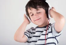 Mengapa Musik Bisa Membuat Kita Sedih atau Bahagia? Ini Penjelasan Ahli