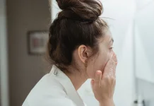 Jenis Pembersih Makeup yang Perlu Diketahui