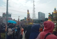 Ribuan Warga Saksikan Prosesi Tabut Tebuang, Tradisi Tabut 2026 Resmi Berakhir