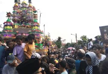 Tabut Tebuang Akhiri Festival Tabut 2026, Ribuan Warga Padati Karabela