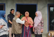 Dinsos Salurkan Tongkat Netra, Bantuan NAPZA, Sembako dan Usaha Produktif