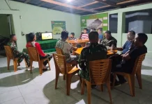Kodim 0423/BU dan Jajaran Koramil Gelar Nobar Piala Dunia Bersama Warga