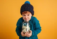 Membiasakan Anak Menabung sejak Dini Bangun Karakter dan Masa Depan