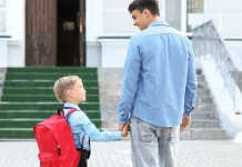 Dampak Positif Kehadiran Ayah saat Anak Memulai Sekolah