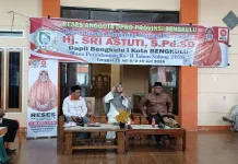 Sri Astuti Serap Aspirasi Warga Soroti Jalan Rusak dan MBG