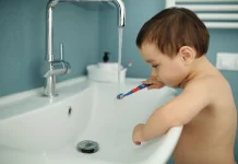 Ajarkan Anak Menggosok Gigi sejak Dini untuk Mencegah Kerusakan Gigi