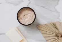 Berapa Kali Seminggu Disarankan Menggunakan Body Scrub?