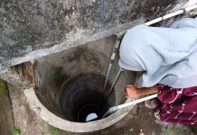akibat Musim Kemarau, Sumur Milik Sebagian Warga Desa Selasih Mulai Menyusut
