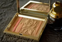 Jangan Sampai Salah Pilih! Ini Cara Menentukan Shade Bedak Padat dan Bedak Tabur
