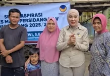 Erna Sari Dewi Kawal Bedah Rumah Warga Bengkulu Selatan