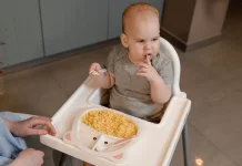 Makanan Ideal untuk Bayi Usia 1 Tahun, Perhatikan Gizi Seimbang