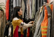 Waspada Fashion Thrifting, Perhatikan Kebersihan dan Kondisi Barang