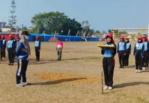 Babinsa Koramil 408-04/Kaur Selatan Latih Paskibra Kabupaten Kaur