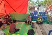 Satlantas Polres Lebong Berbagi Kepedulian dengan Keluarga Korban Kecelakaan