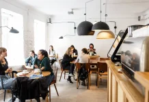 Makin Banyak Coffee Shop Berkonsep Hidden Gem, Mengapa Konsep Ini Digemari?