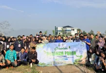 IAIN Curup Ajak Mahasiswa Baru Tanam Pohon di Hutan Kampus