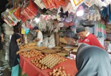 Harga Telur Ayam di Pasar Minggu Bengkulu Turun hingga Rp3.000 per Karpet