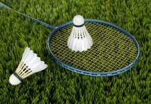 Tips Memilih Raket Badminton yang Cocok untuk Pemula