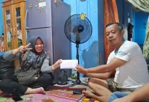 SMAN6KO 2002 Salurkan Donasi untuk Korban Kebakaran di Pengantungan