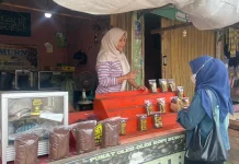 Cita Rasa Kopi Tradisional yang Bertahan di Bengkulu