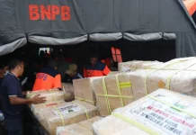 Sumbar Salurkan 2,2 Ton Rendang untuk Korban Bencana Nusa Tenggara Timur