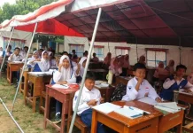 Sentra Dharma Guna Fasilitasi Sekolah Darurat SMPN 19 Bengkulu