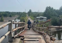 Jalur Evakuasi Rusak, Keselamatan Warga Teluk Sepang Terancam